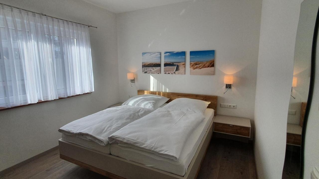 Ferienwohnungen "Godewind", Appartements Mit Balkon Oder Terrasse Zinnowitz Exterior photo
