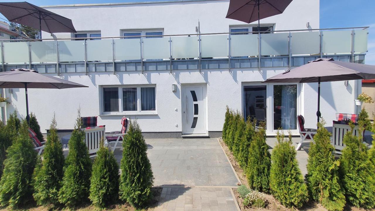 Ferienwohnungen "Godewind", Appartements Mit Balkon Oder Terrasse Zinnowitz Exterior photo